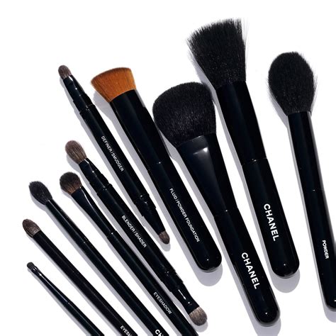 chanel eyeshadow brush n14|Chanel brushes.